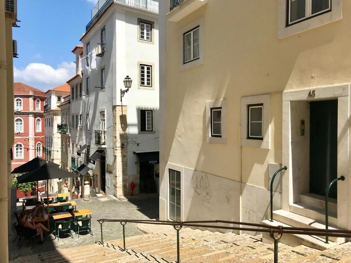 The Bonsai Apartment - Glamorous Chiado Lisboa